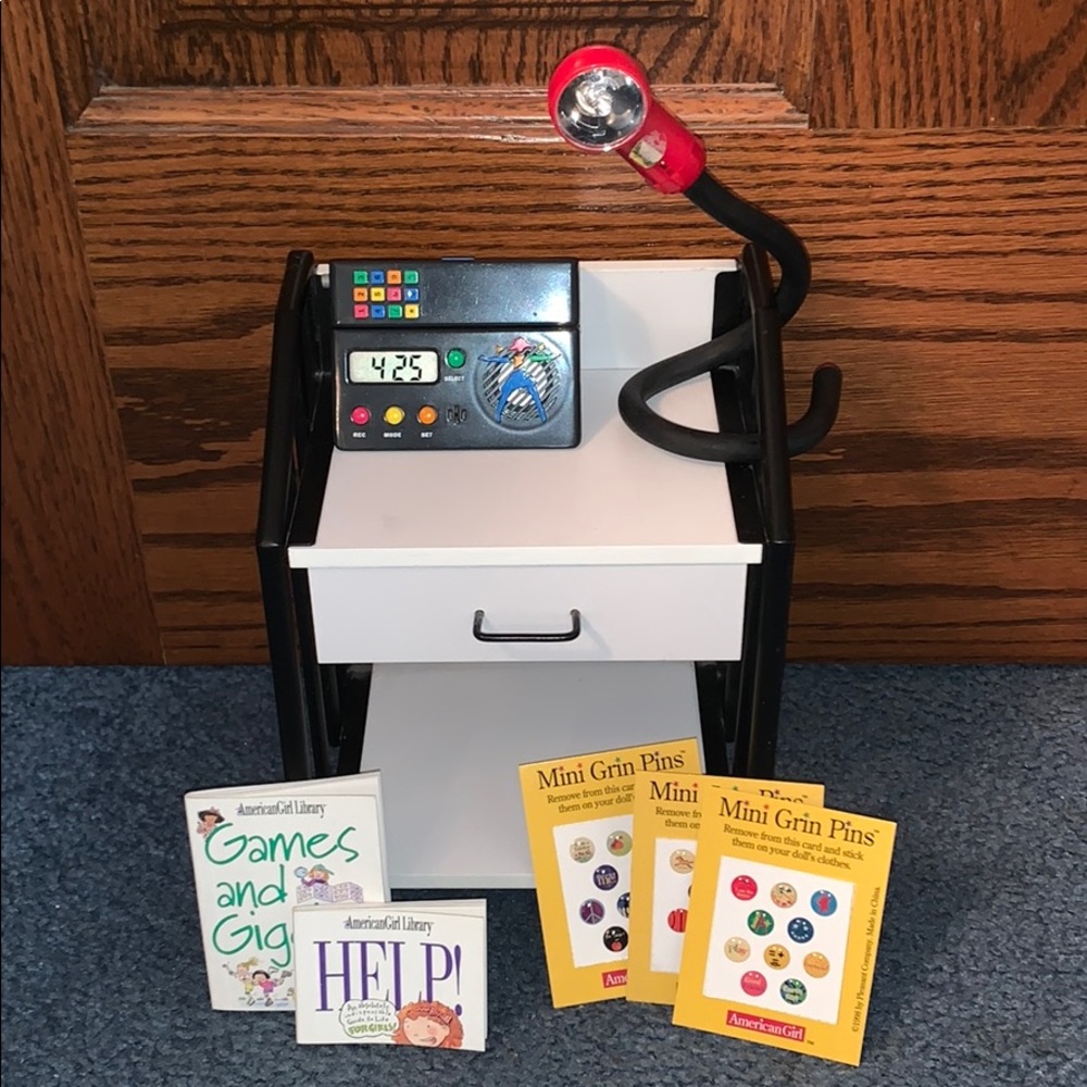 American Girl Night Stand with Lamp and Phone